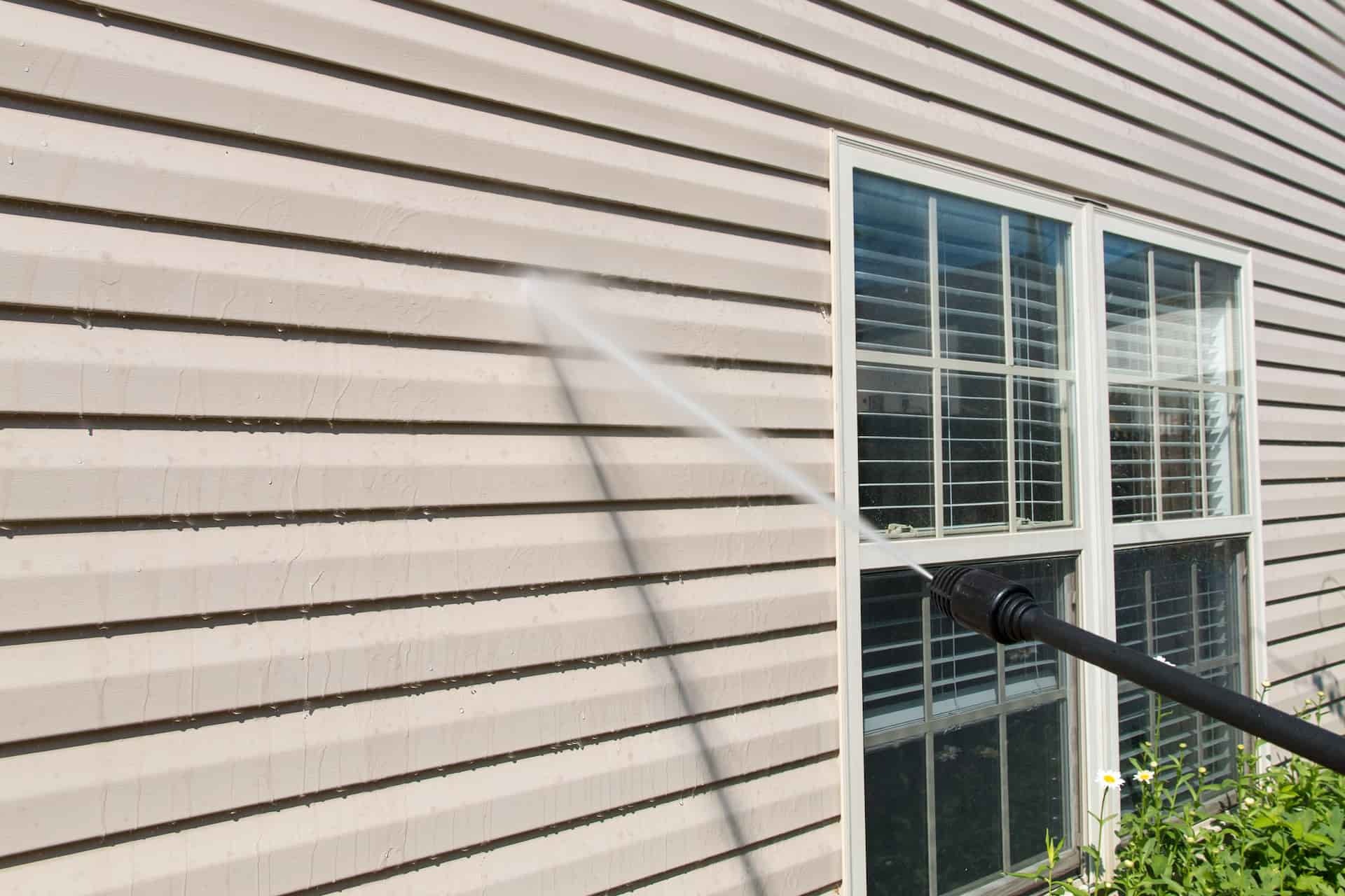 Pressure washing company Loughborough